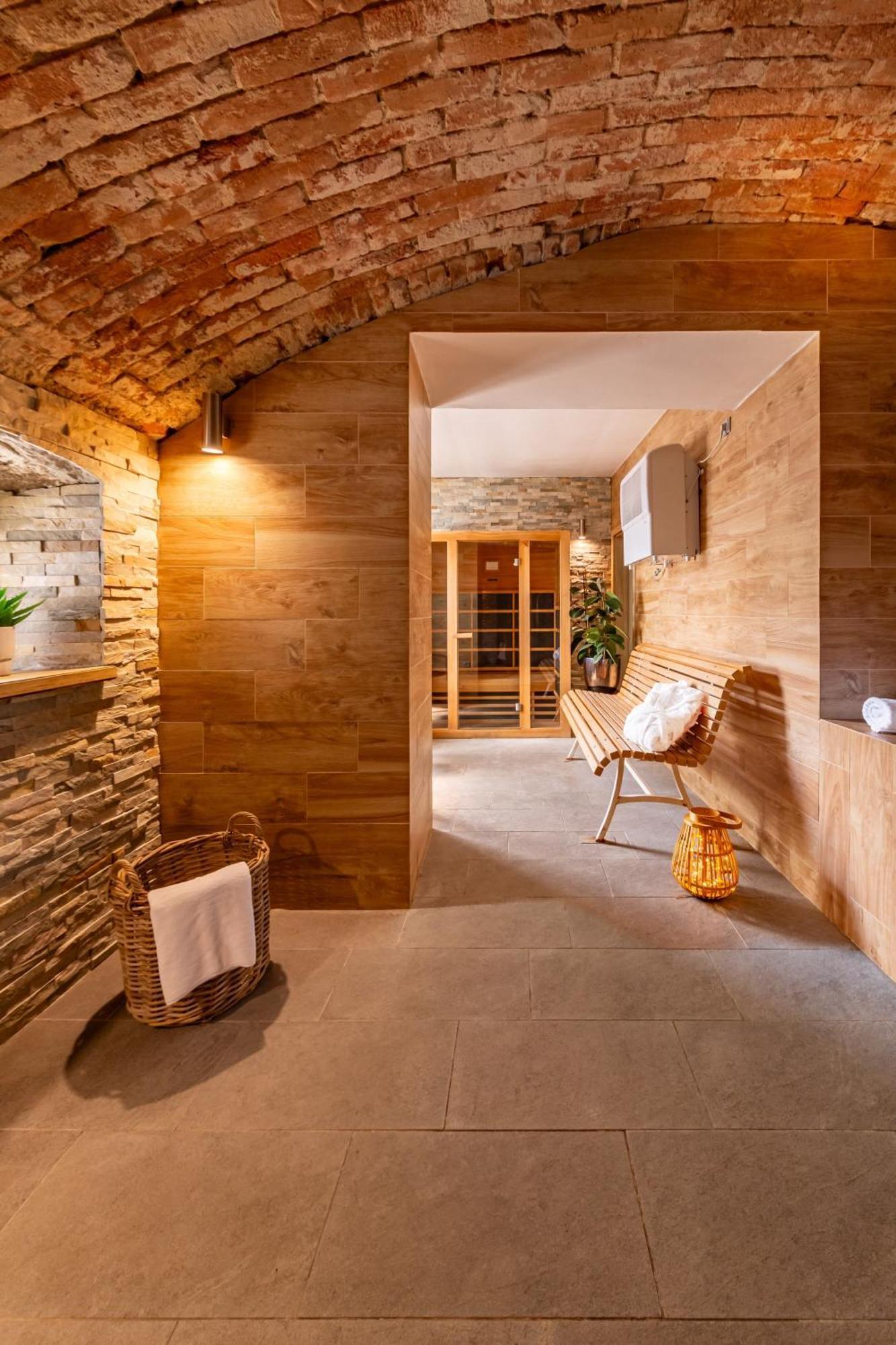 Hotel Snezne Eksteriør bilde