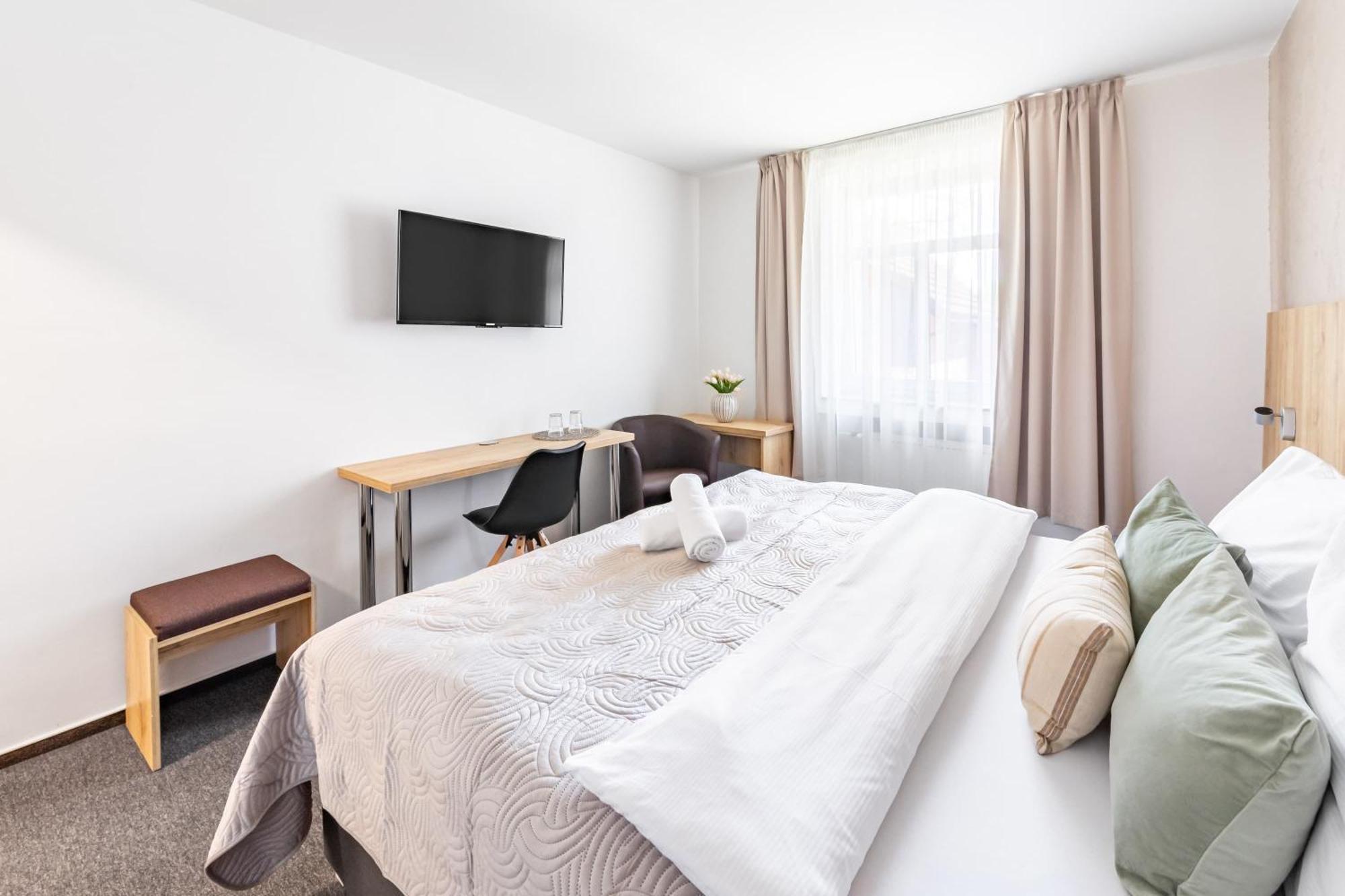 Hotel Snezne Eksteriør bilde