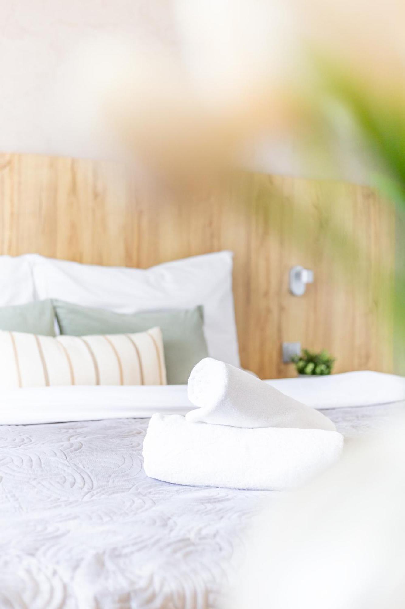 Hotel Snezne Eksteriør bilde