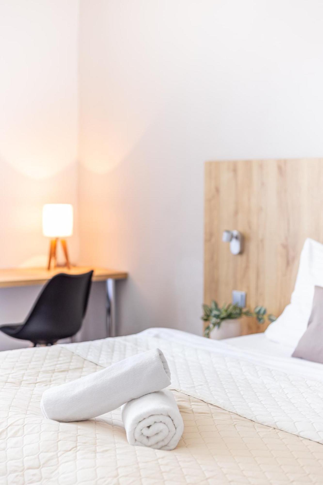 Hotel Snezne Eksteriør bilde